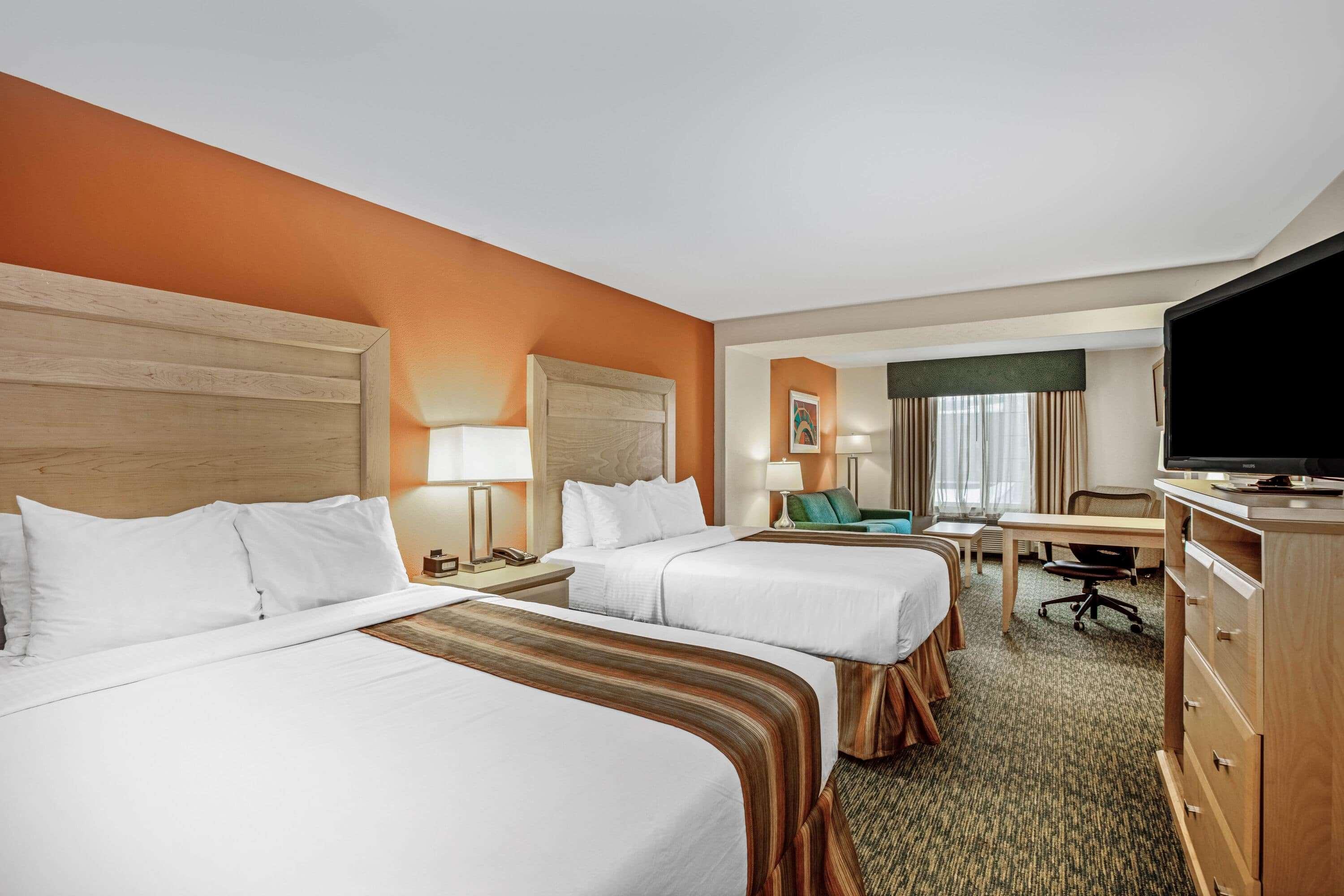 La Quinta By Wyndham Grand Forks Hotell Exteriör bild