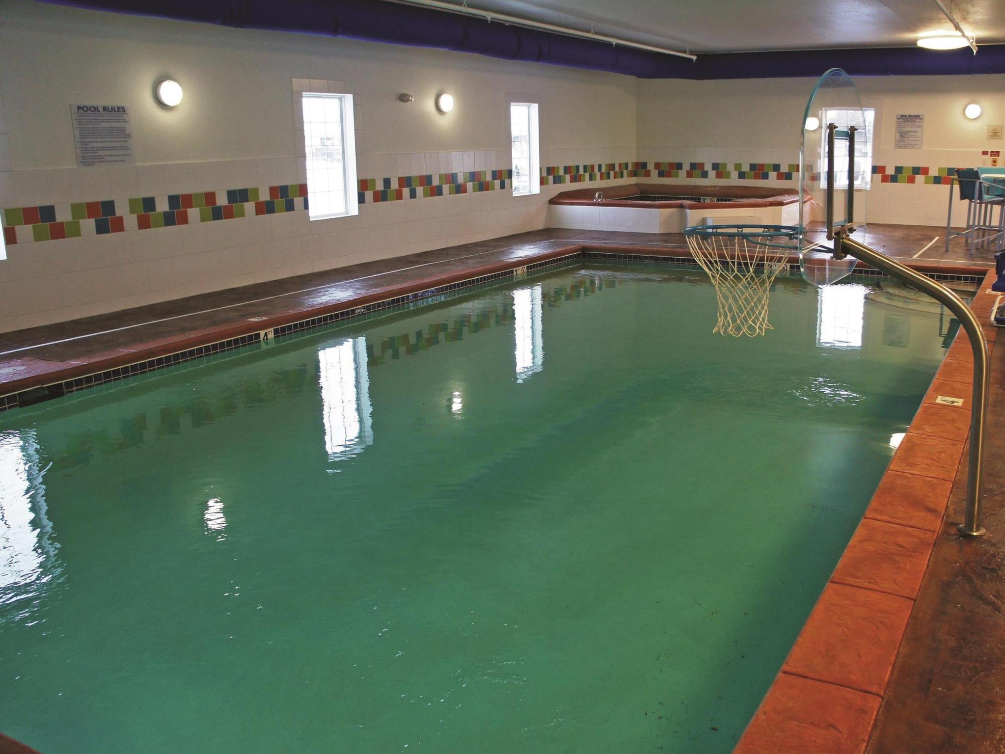 La Quinta By Wyndham Grand Forks Hotell Exteriör bild