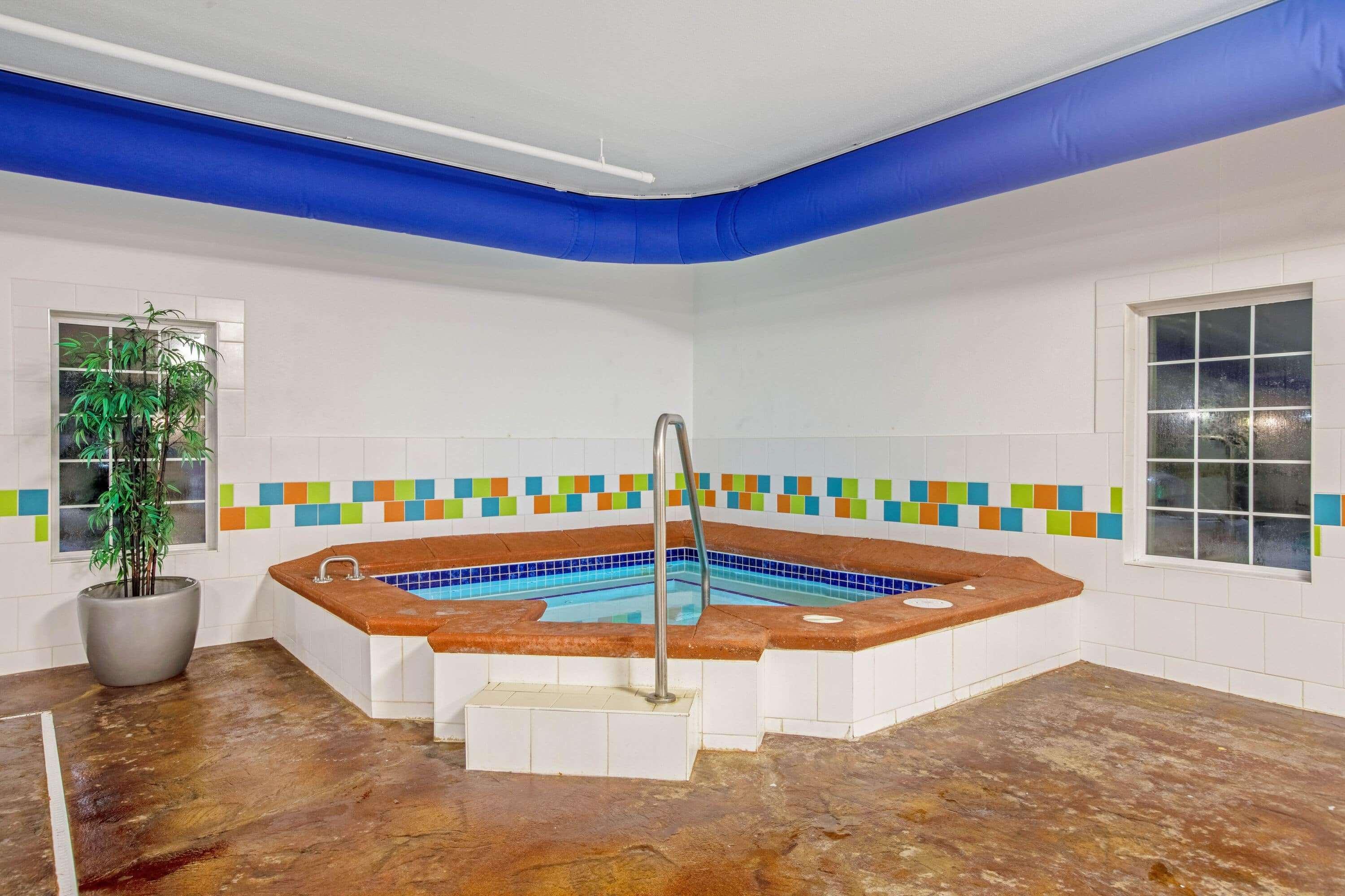 La Quinta By Wyndham Grand Forks Hotell Exteriör bild