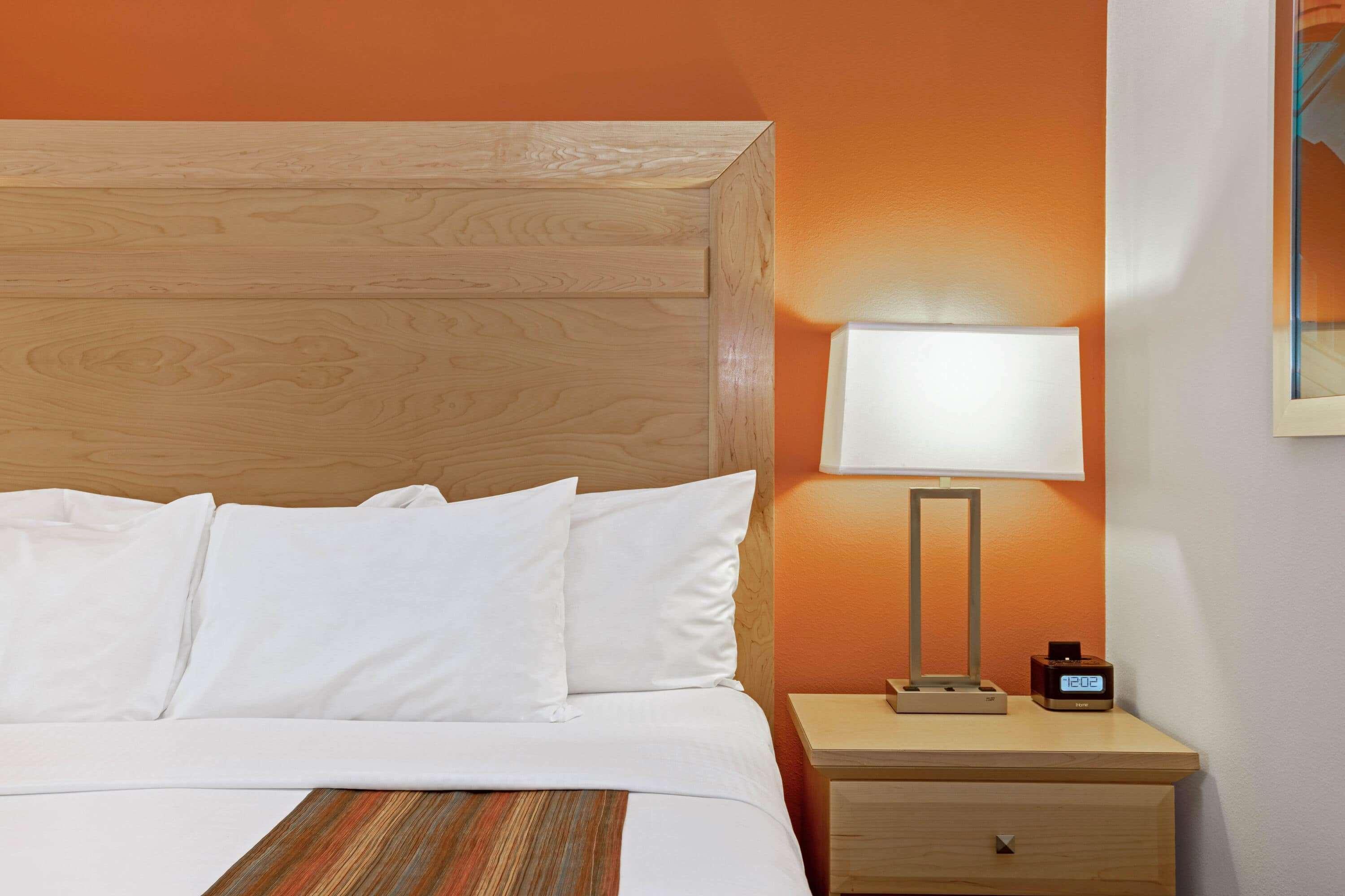 La Quinta By Wyndham Grand Forks Hotell Exteriör bild